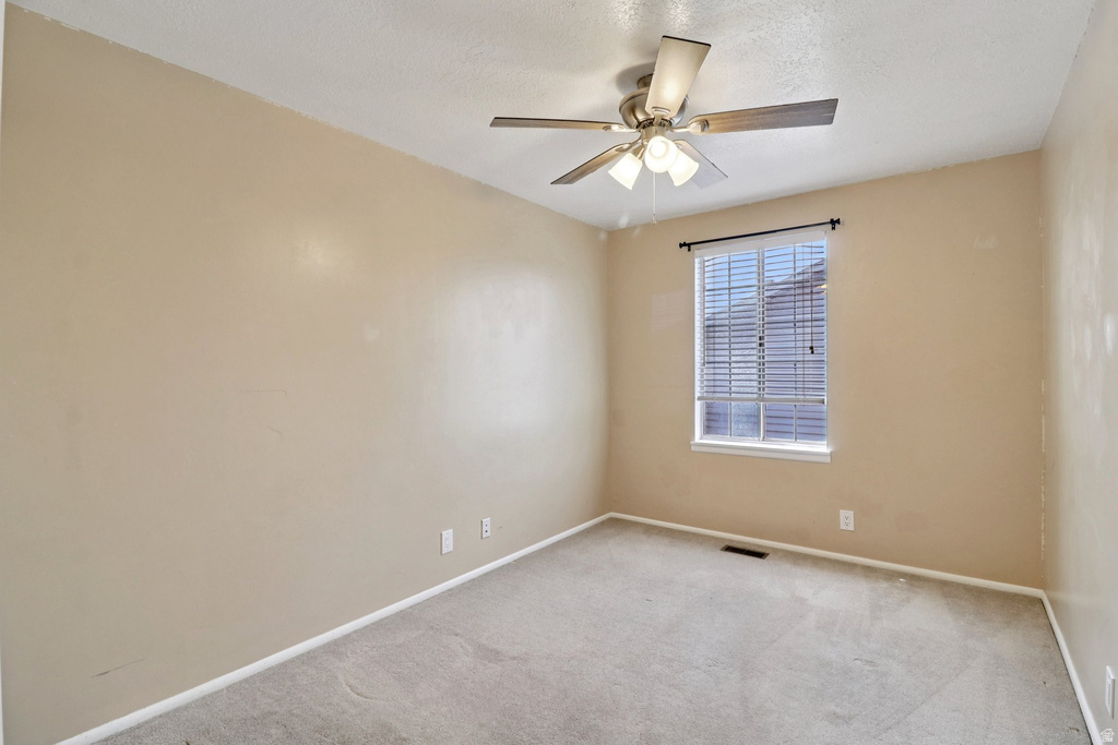 2122 W 5600 S Roy, UT 84067