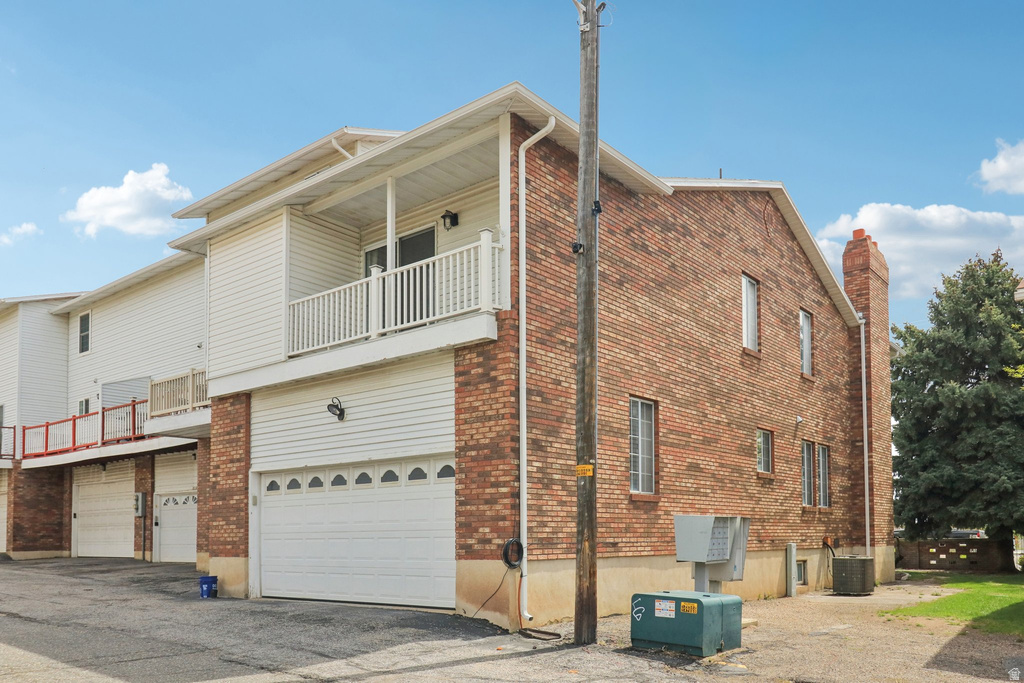 2122 W 5600 S Roy, UT 84067