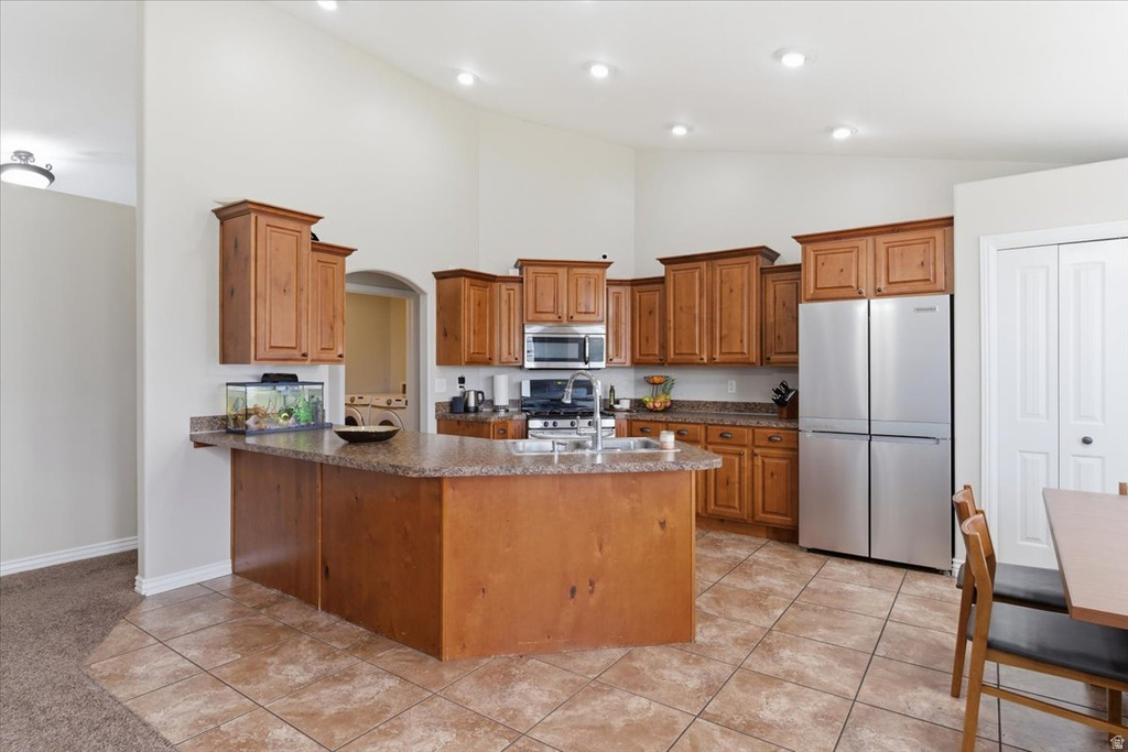 4521 W 5625 S Hooper, UT 84315