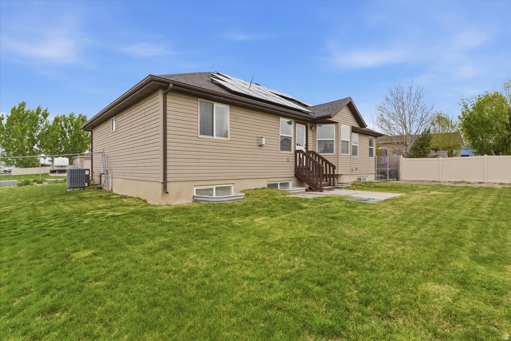 4521 W 5625 S Hooper, UT 84315