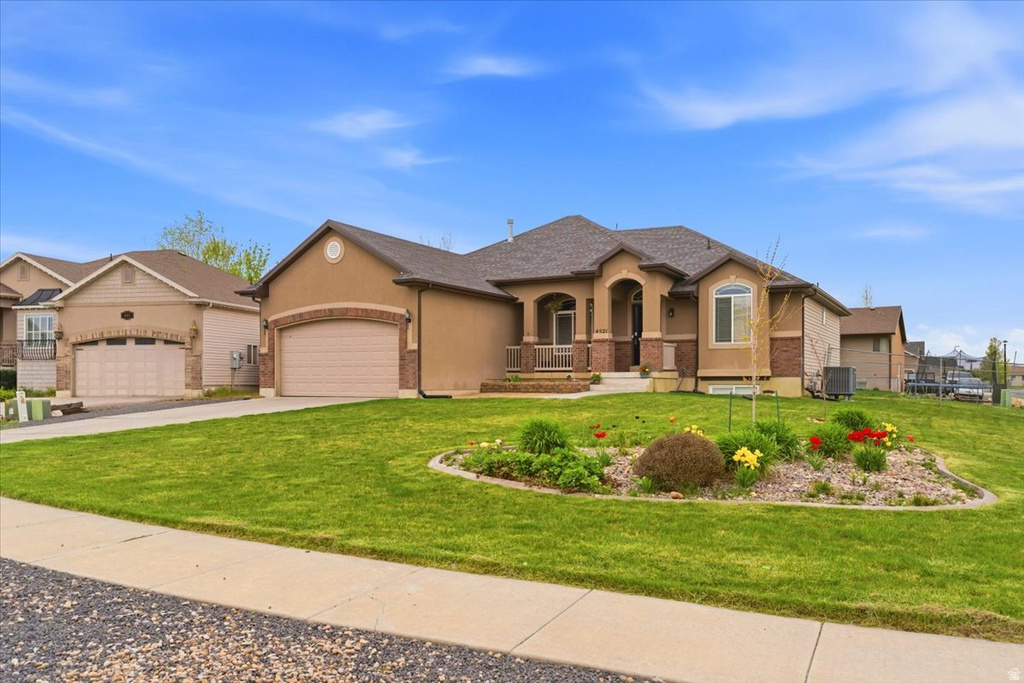 4521 W 5625 S Hooper, UT 84315