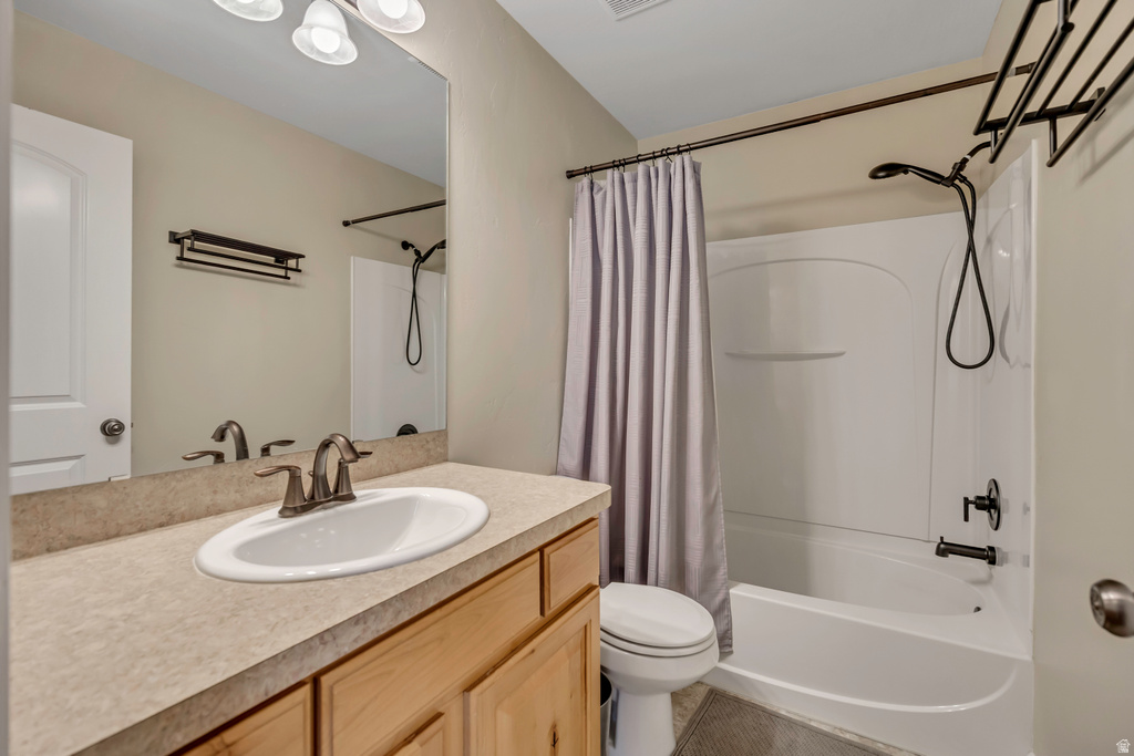 1865 E WHITETAIL WAY Layton, UT 84040