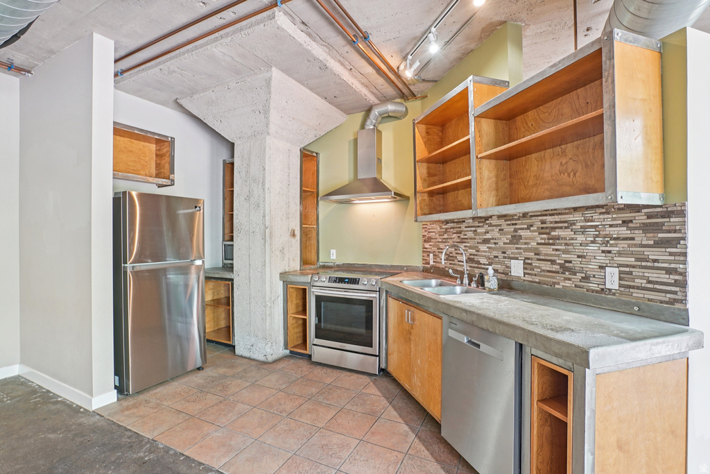 380 W 200 S #306 Salt Lake City, UT 84101