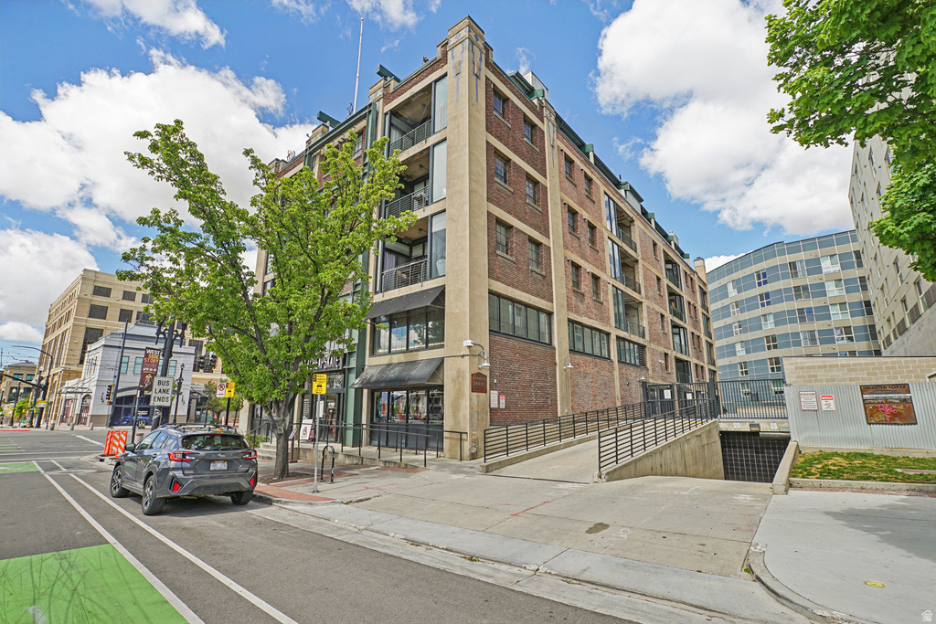 380 W 200 S #306 Salt Lake City, UT 84101