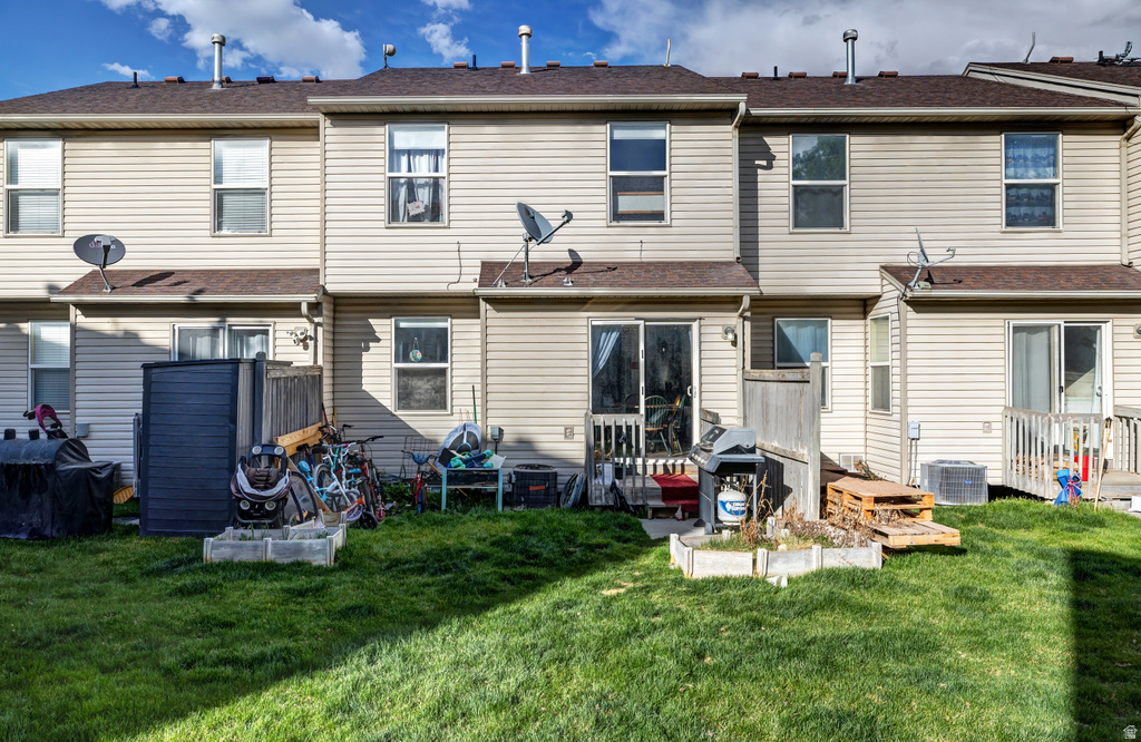 7891 N WYCLIFFE WAY Eagle Mountain, UT 84005