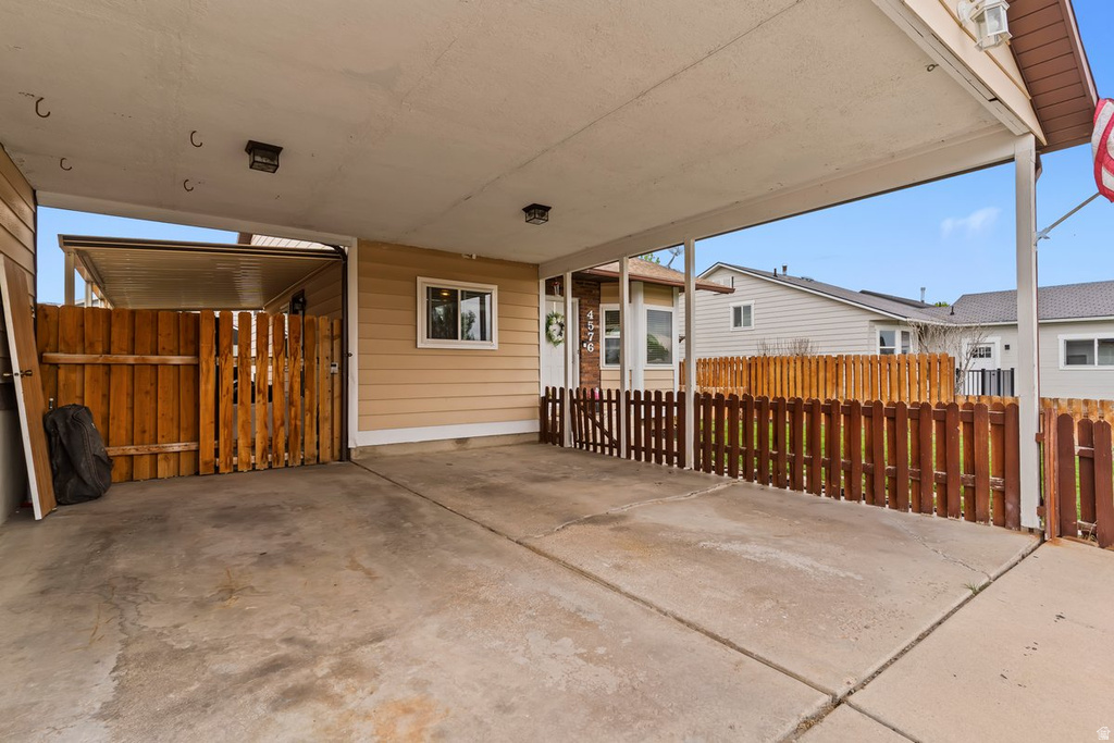 4576 S 3850 W Roy, UT 84401