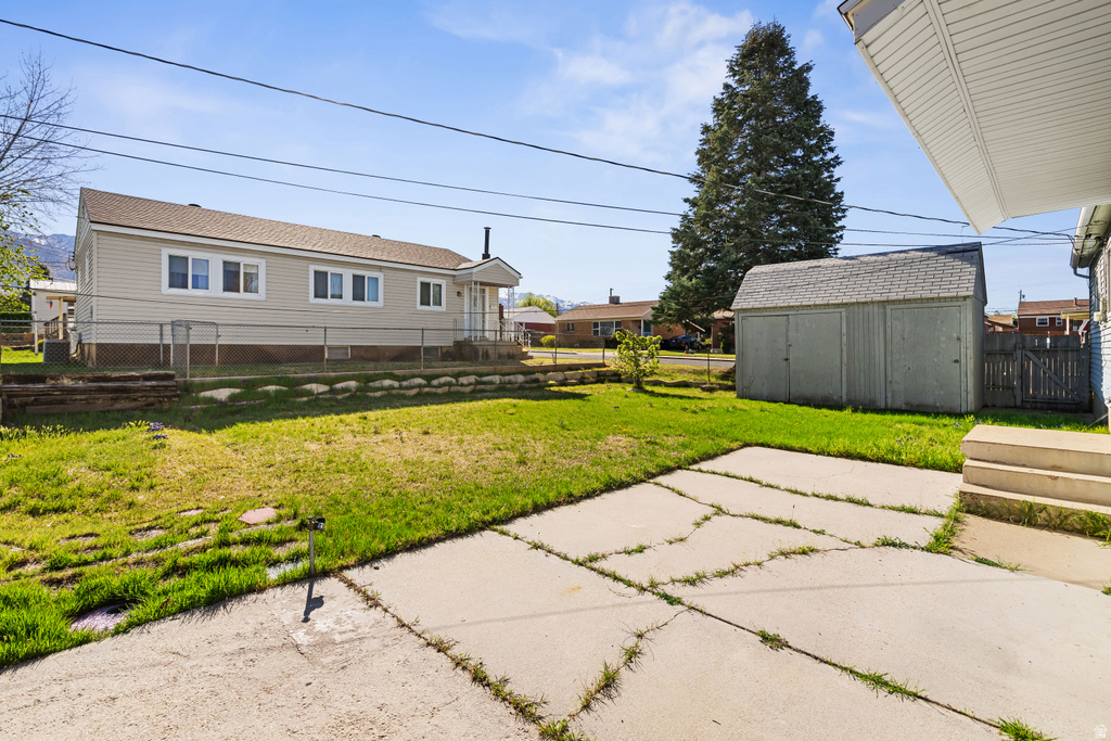 4594 S 250 E Washington Terrace, UT 84405