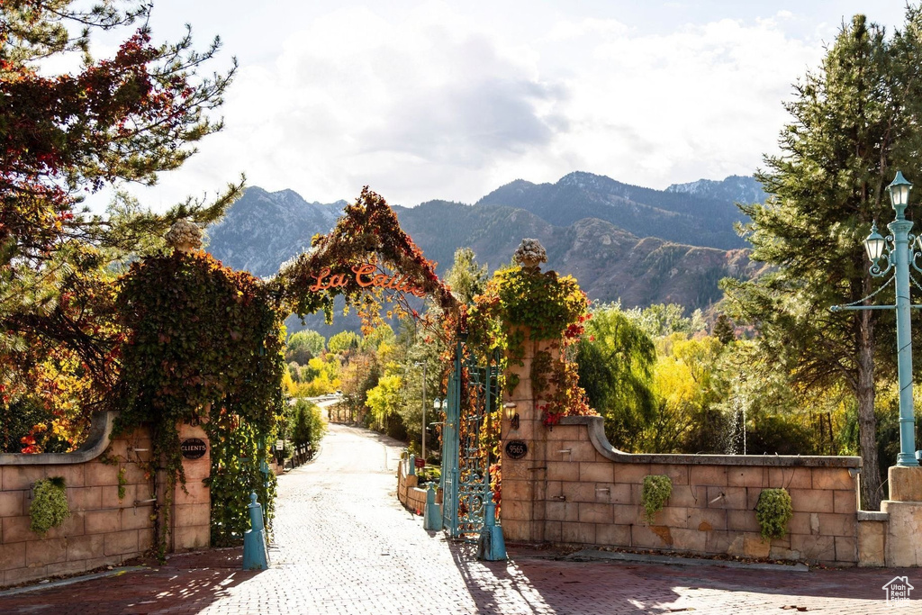 7371 S CANYON CENTRE PKWY #405 Cottonwood Heights, UT 84121