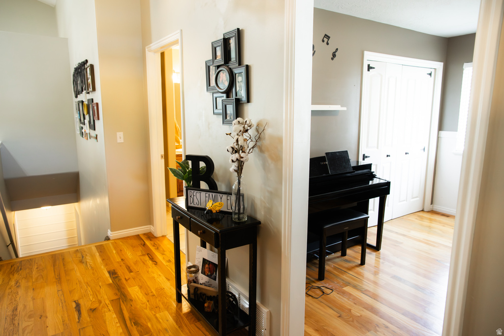 1013 W 3000 N Pleasant View, UT 84414