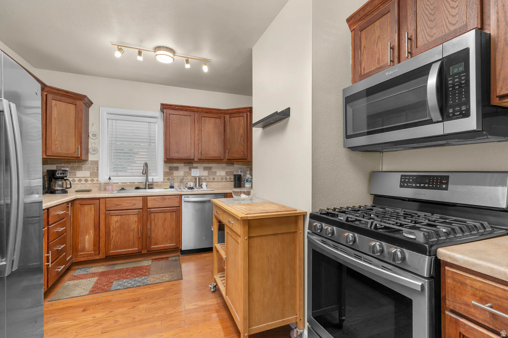7856 S PIONEER ST Midvale, UT 84047
