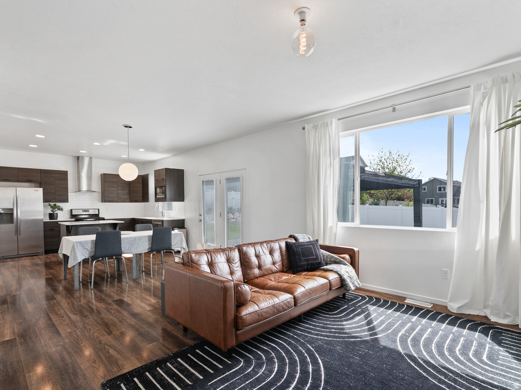 1578 E MAPLE WAY Layton, UT 84040