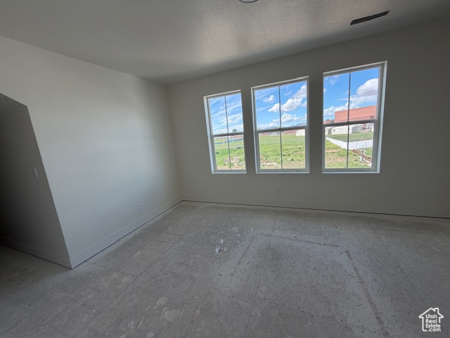 1824 N 4475 W Plain City, UT 84404