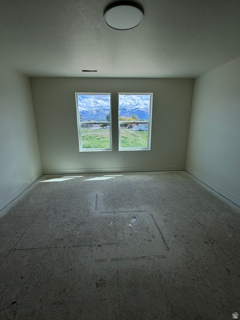 1824 N 4475 W Plain City, UT 84404