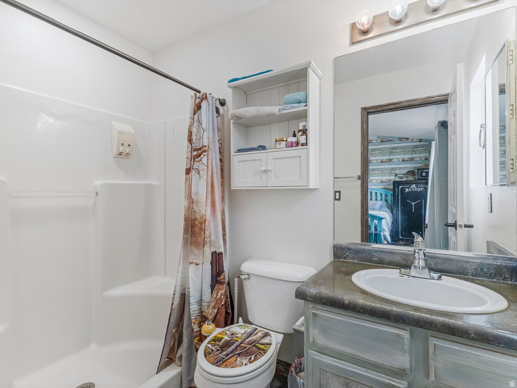 382 W 770 S Tooele, UT 84074