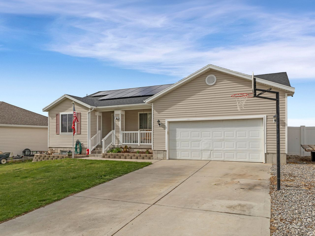 382 W 770 S Tooele, UT 84074