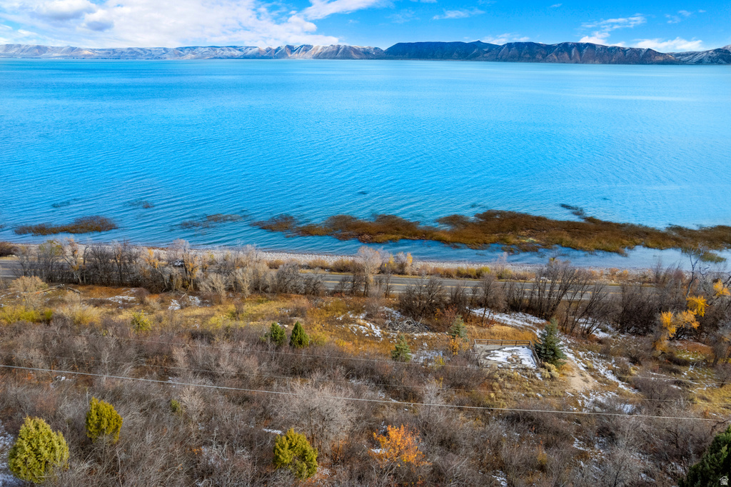 1605 N BEAR LAKE BLVD Garden City, UT 84028