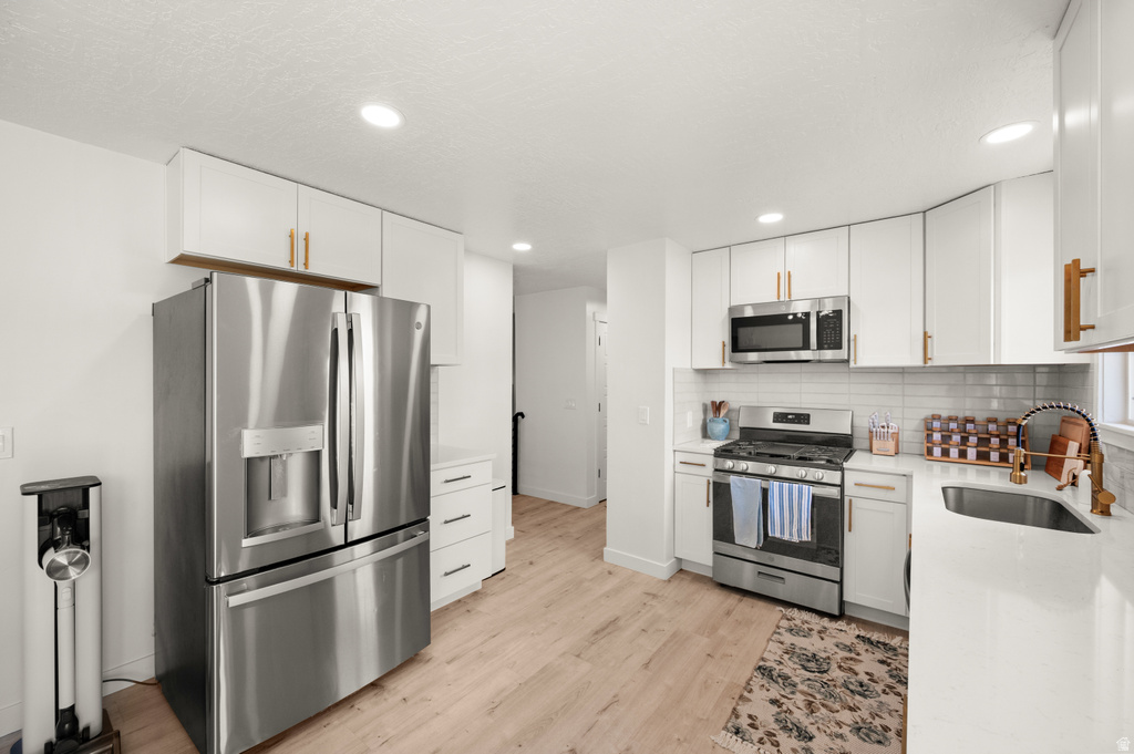 7257 W COPPER HILL DR Magna, UT 84044