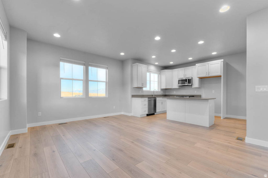 7038 W HIDDEN WAY West Jordan, UT 84081