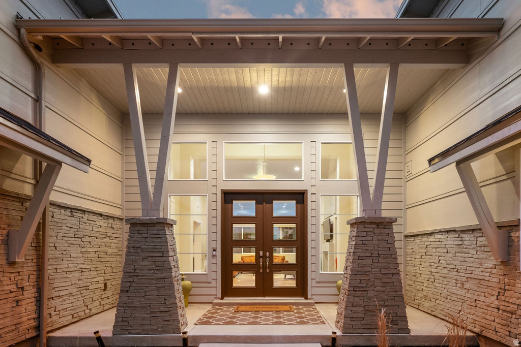 7120 N GREENFIELD DR Park City, UT 84098