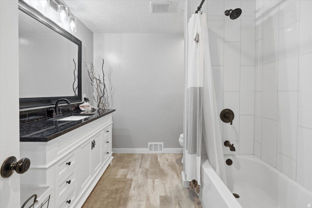 650 S CENTER ST Wellsville, UT 84339