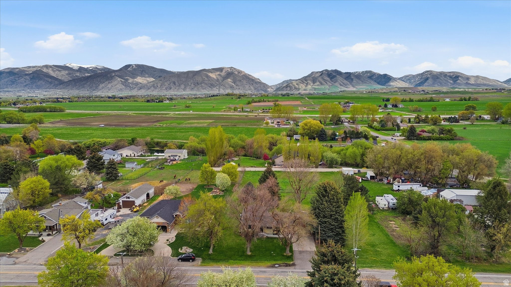 650 S CENTER ST Wellsville, UT 84339