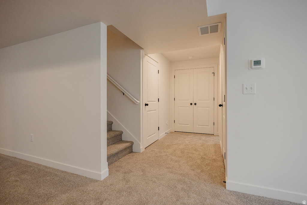 5233 S PARAMOUNT DR Riverdale, UT 84405