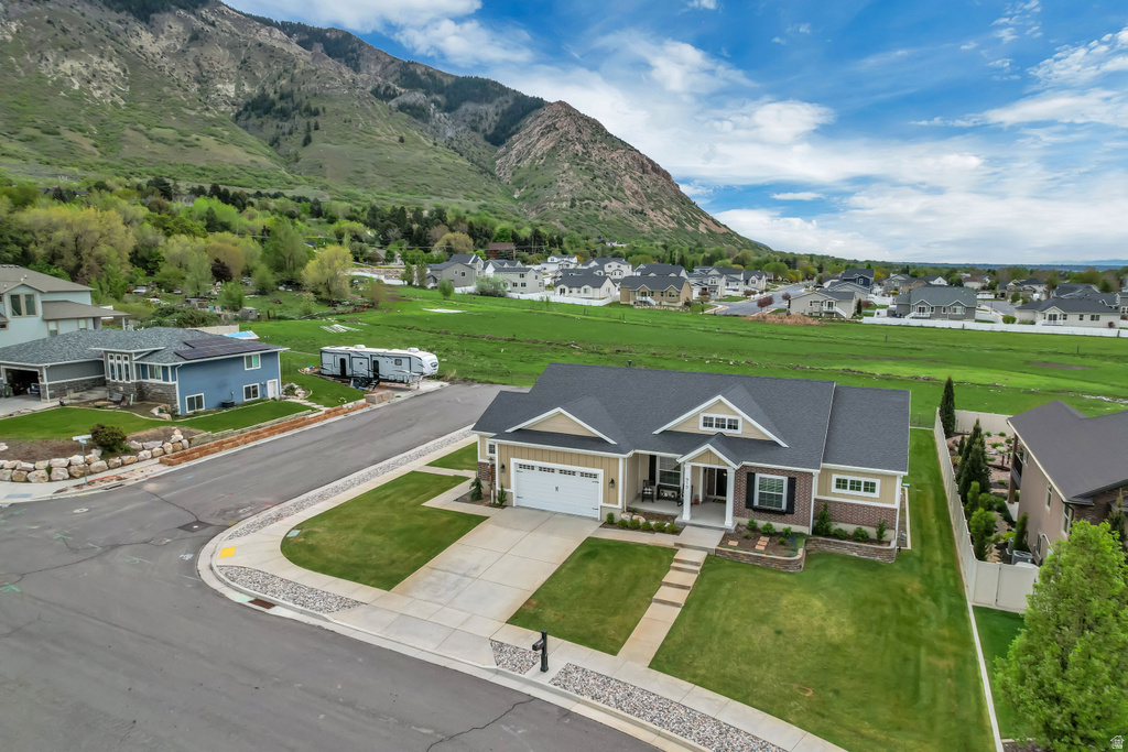 919 E 2050 N North Ogden, UT 84414