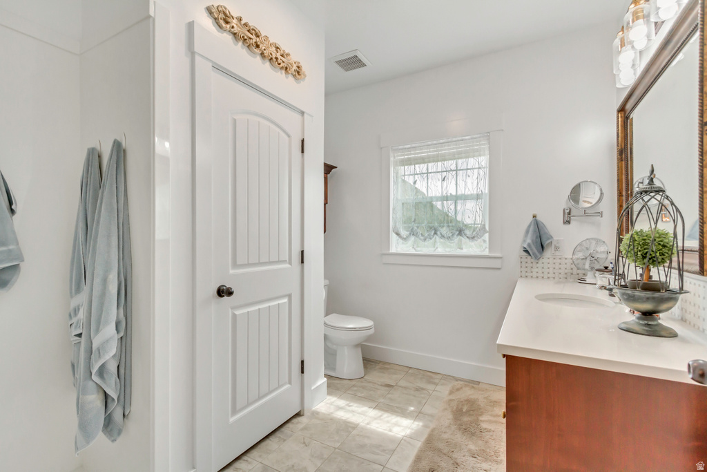 919 E 2050 N North Ogden, UT 84414