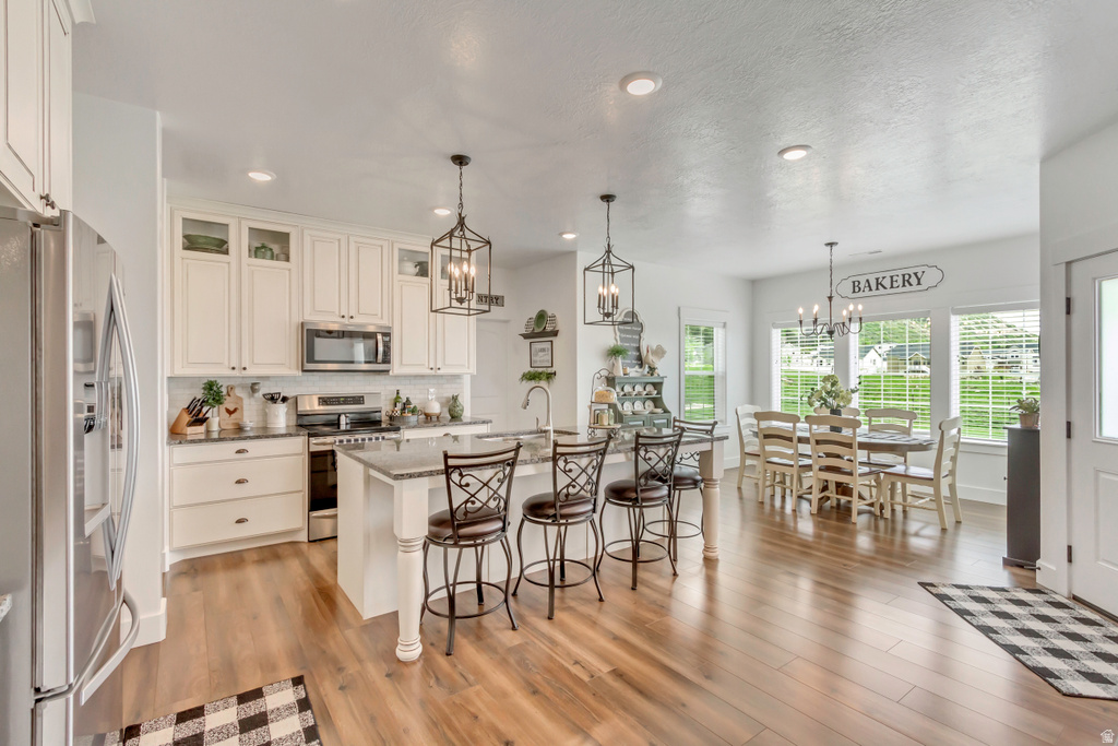 919 E 2050 N North Ogden, UT 84414