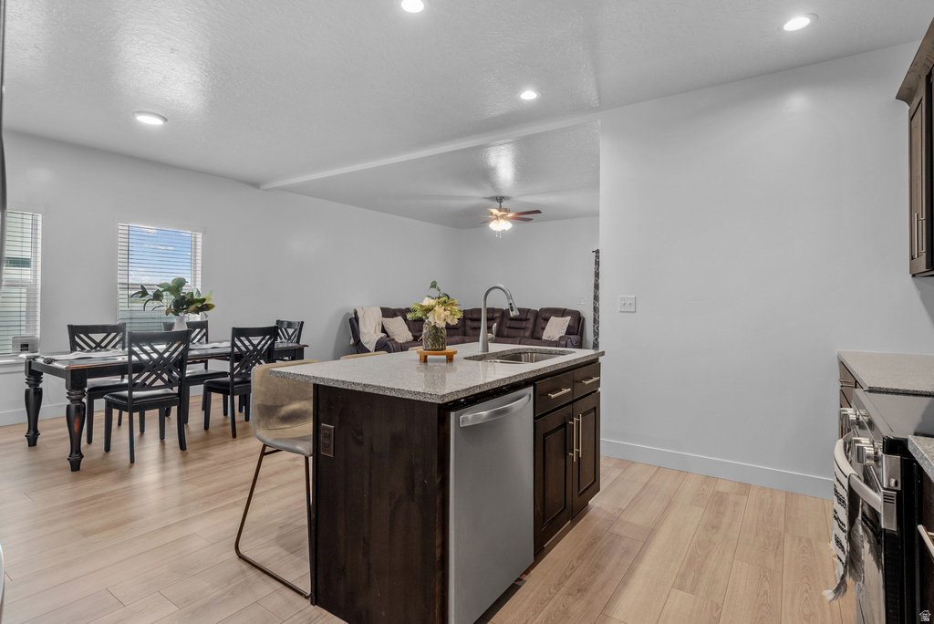 826 W WALNUT BARK LN Mapleton, UT 84664