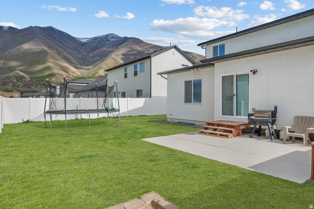 826 W WALNUT BARK LN Mapleton, UT 84664