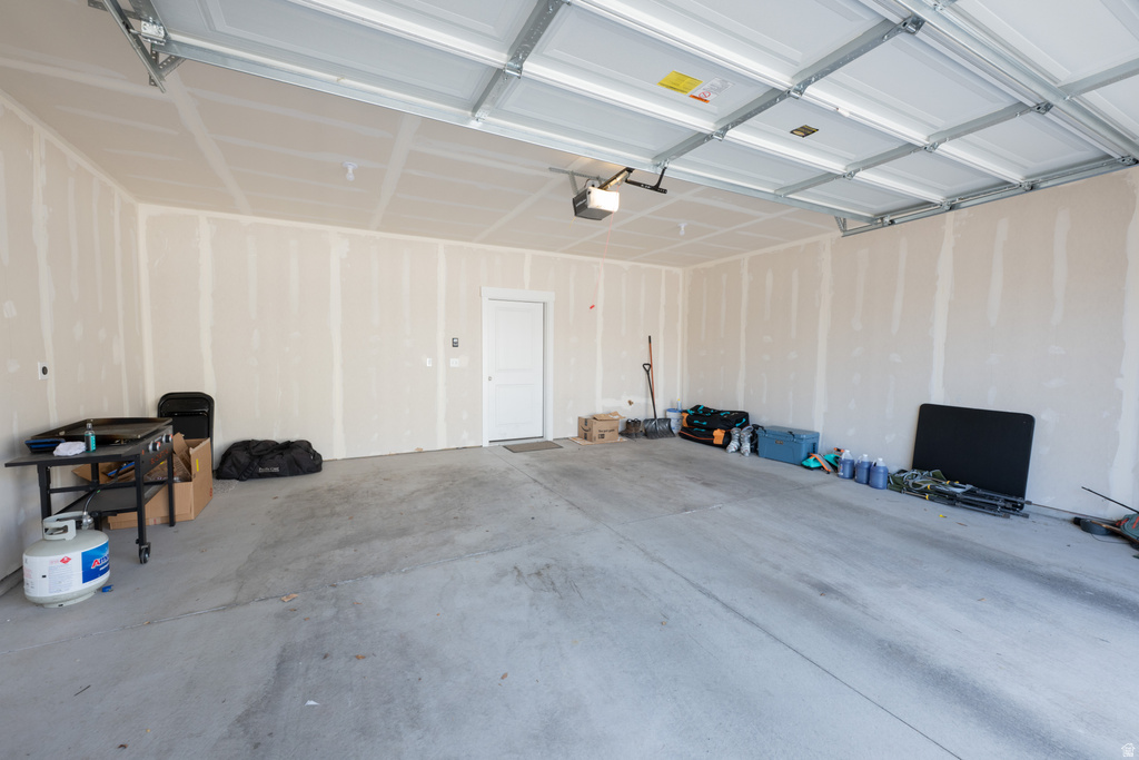 416 W 25 N Providence, UT 84332