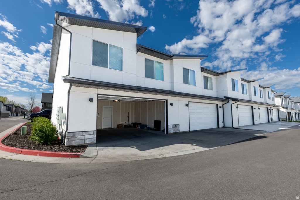 416 W 25 N Providence, UT 84332