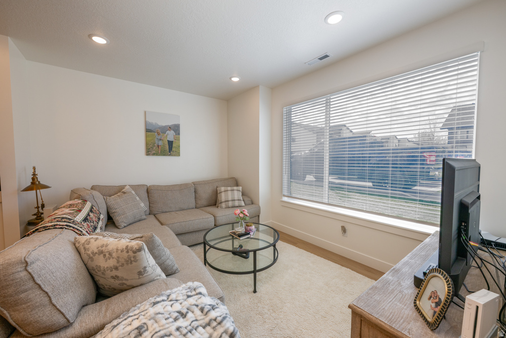 416 W 25 N Providence, UT 84332