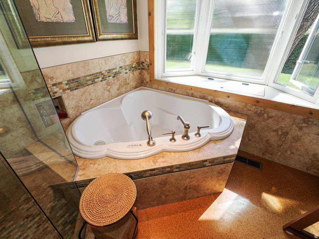 2887 W TIVOLI LN Taylorsville, UT 84129