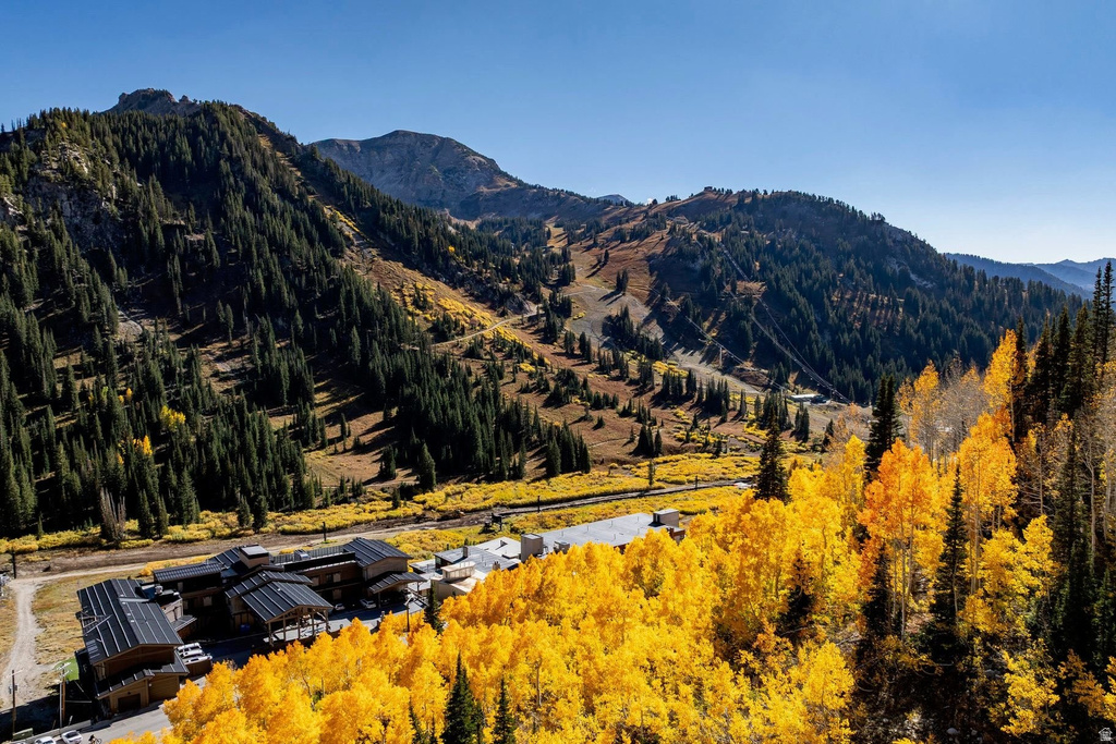 7371 S CANYON CENTRE PKWY #401 Cottonwood Heights, UT 84121