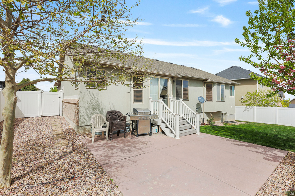 5703 W SORRENTO WAY West Jordan, UT 84081