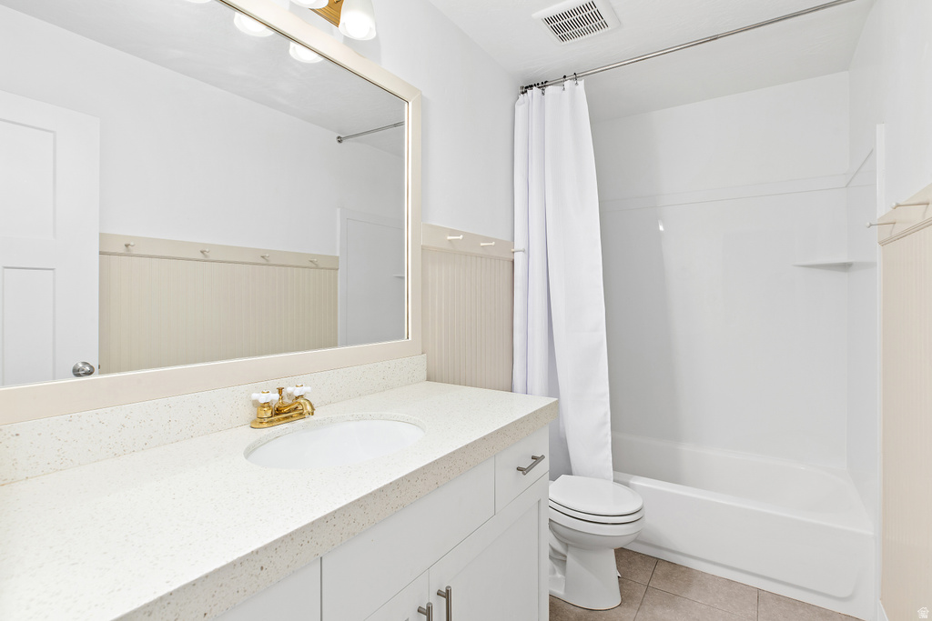 7506 N HUTCH LN Eagle Mountain, UT 84005