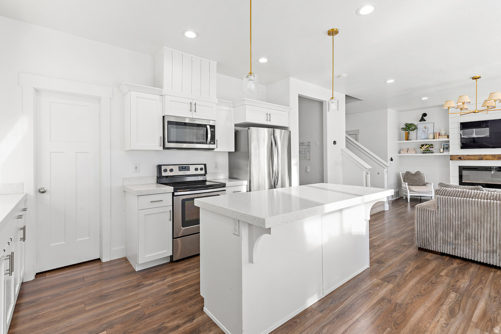 7506 N HUTCH LN Eagle Mountain, UT 84005