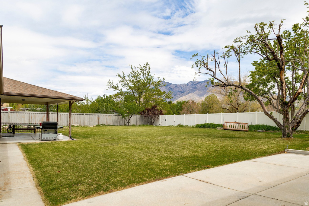 8291 S CRAVALAN CIR Sandy, UT 84093