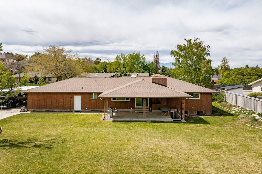 8291 S CRAVALAN CIR Sandy, UT 84093