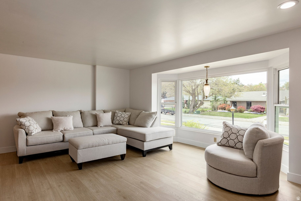 8291 S CRAVALAN CIR Sandy, UT 84093