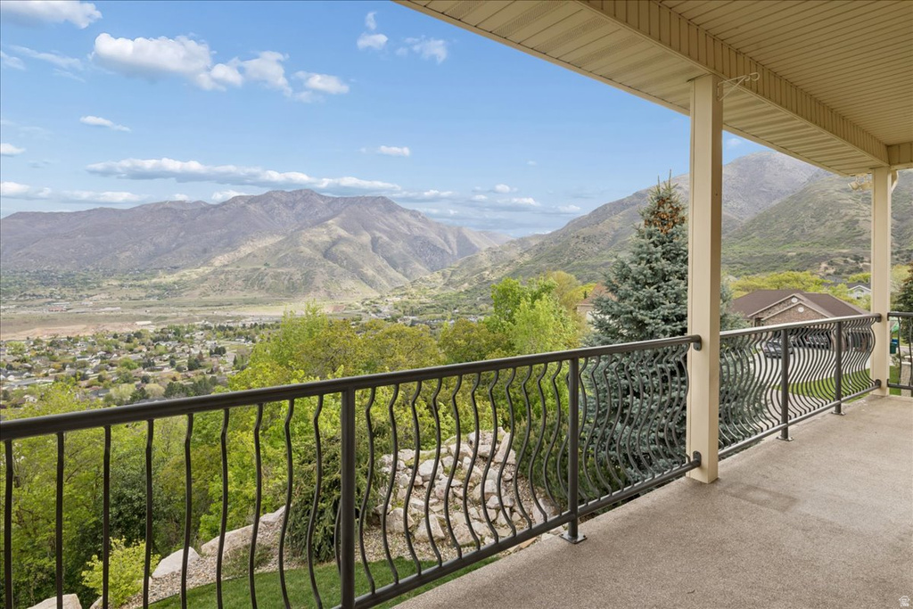 2455 E 3750 N Layton, UT 84040