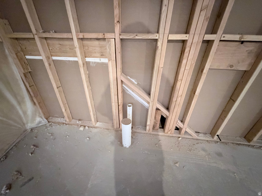 713 S 3500 W #207 West Weber, UT 84401