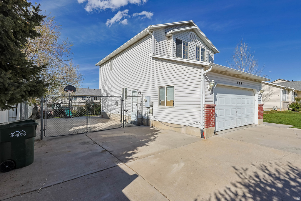 483 E 1370 N Tooele, UT 84074
