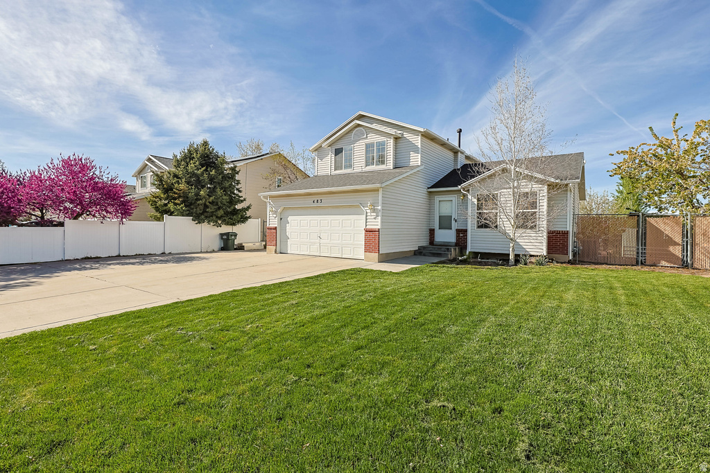 483 E 1370 N Tooele, UT 84074