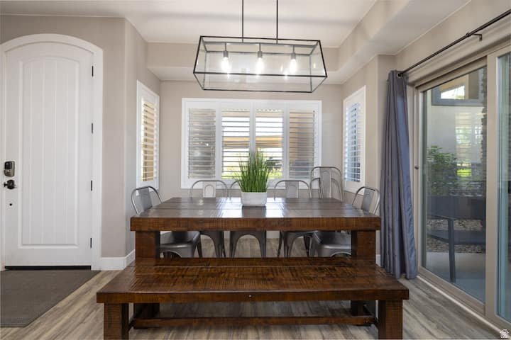 1111 S GAP CANYON PKWY DR #W101 St George, UT 84770