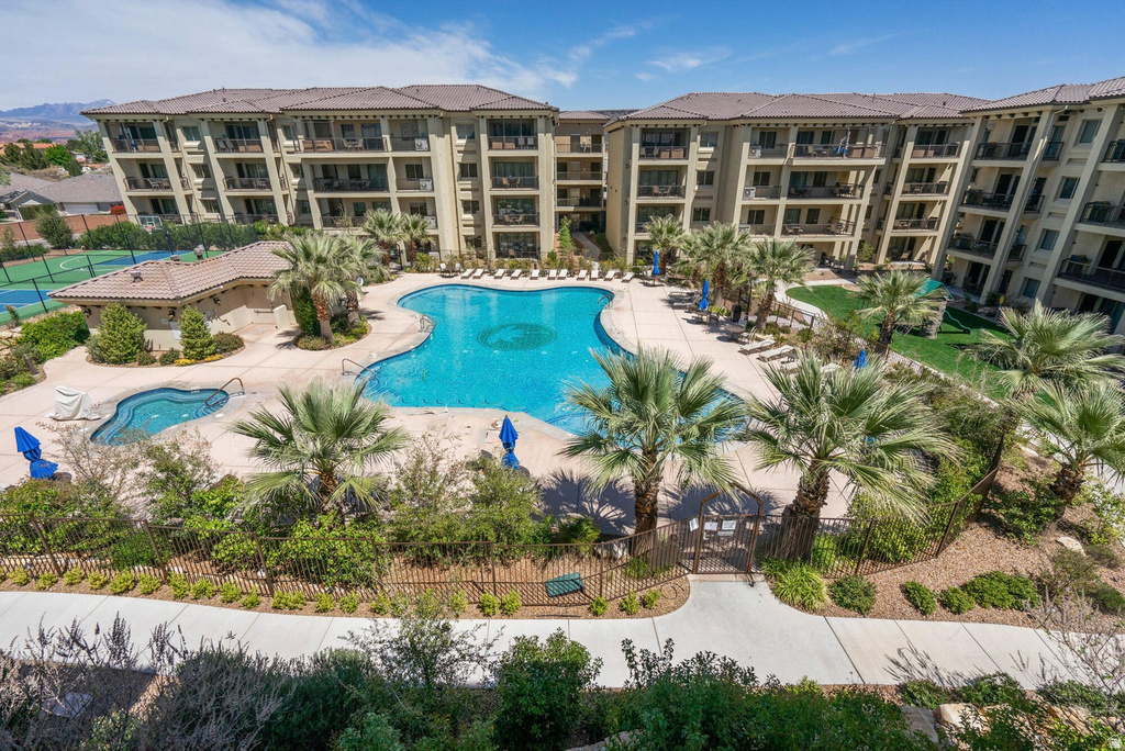 1111 S GAP CANYON PKWY DR #W101 St George, UT 84770