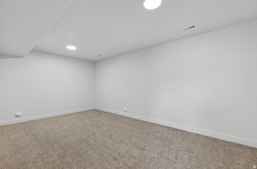 696 S 3500 W #216 West Weber, UT 84401