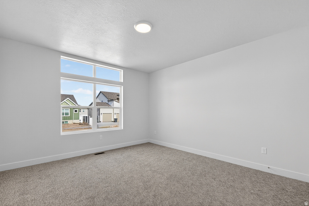 696 S 3500 W #216 West Weber, UT 84401